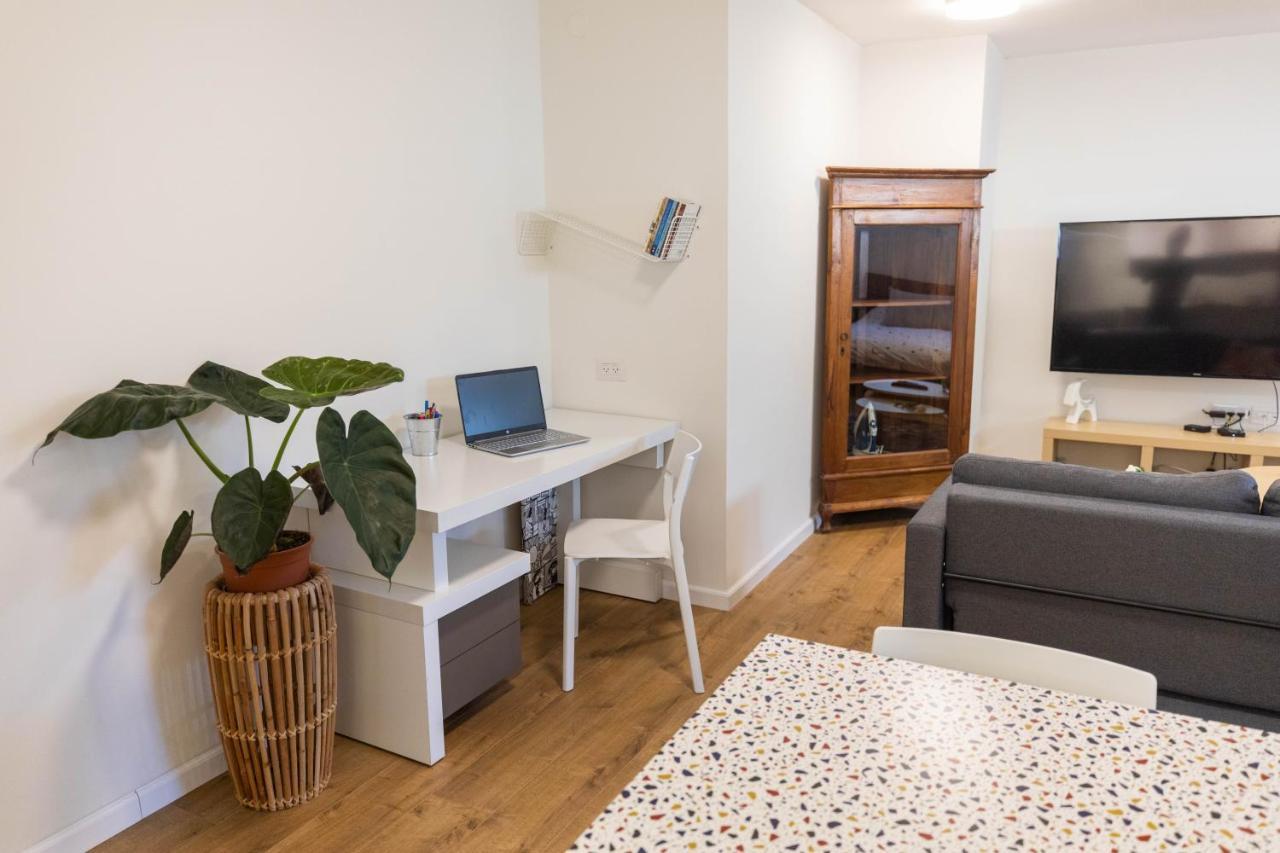 Sheba-Shik Apartment, Tel Hashomer שיבא-שיק, תל השומר,דירת סטודיו מקסימה! Ramat Gan Eksteriør billede